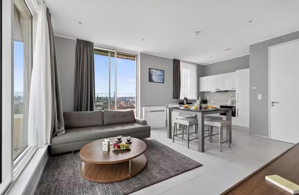 Penthouse 2 BDR with 160 view by Reside - 4